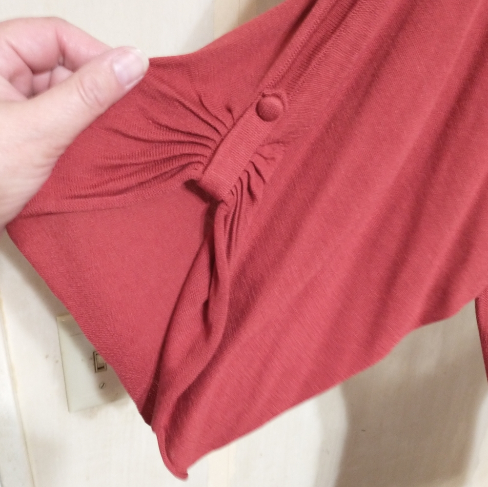 Cable & Gauge Rust Colored Lightweight Sweater - image 4